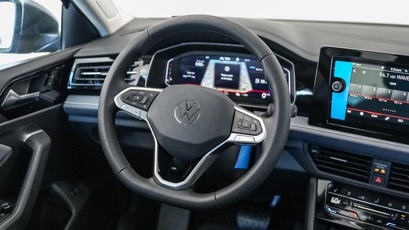 New 2025 Volkswagen Jetta 1.5T SELImage 16