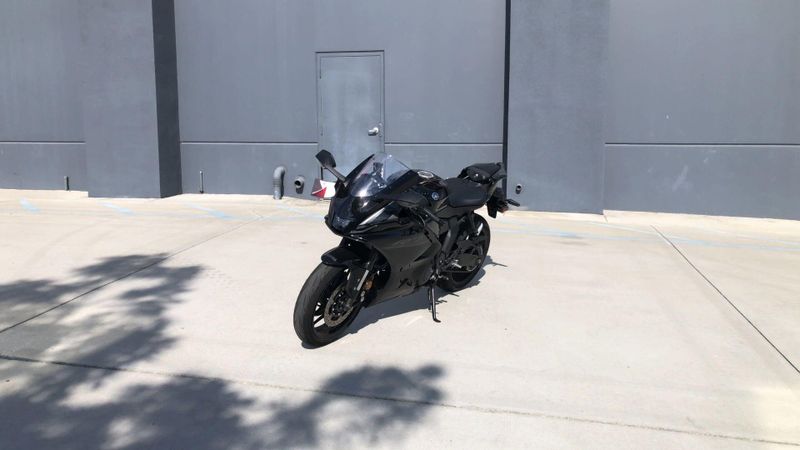 New 2026 Yamaha YZF-R7 Image 7
