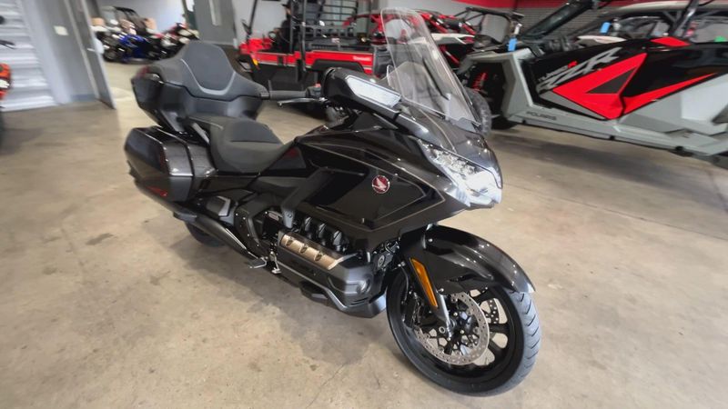 New 2026 Honda GOLDWING TOUR Image 2