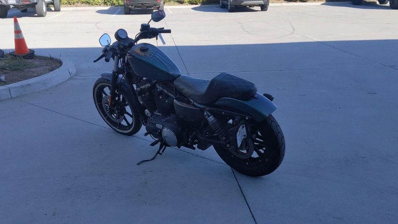 Used 2021 Harley-Davidson SPORTSTER IRON 883 Image 6