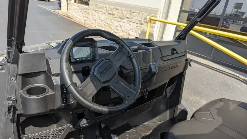 NEW 2026 POLARIS RANGER 1000 PREMIUM GRANITE GRAY EPS Image 10