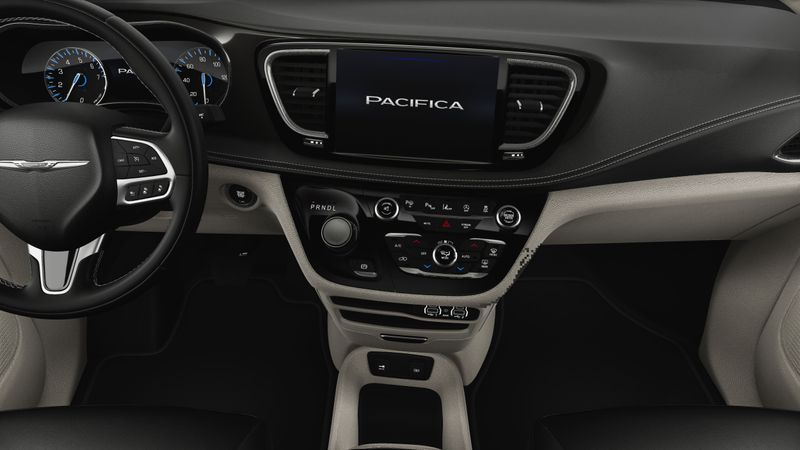 2024 Chrysler Pacifica Touring LImage 5