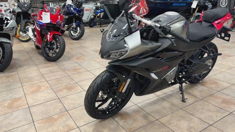 Used 2025 CFMOTO 300SS CF300-5US Image 4