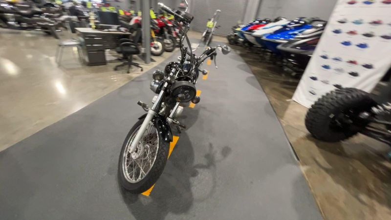 Used 2023 Yamaha V STAR 250 Image 3