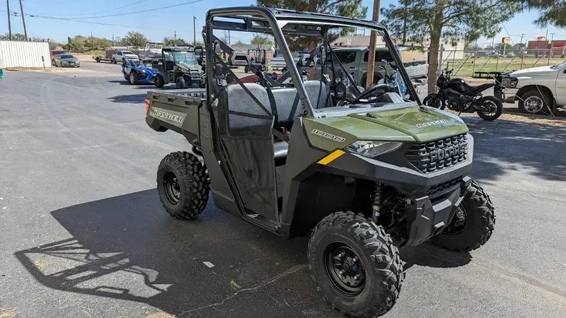 2025 Polaris RANGER 1000 EPS SAGE GREENImage 10