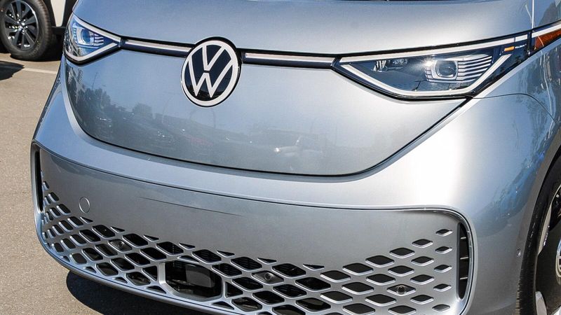 2025 Volkswagen ID. Buzz Image 8