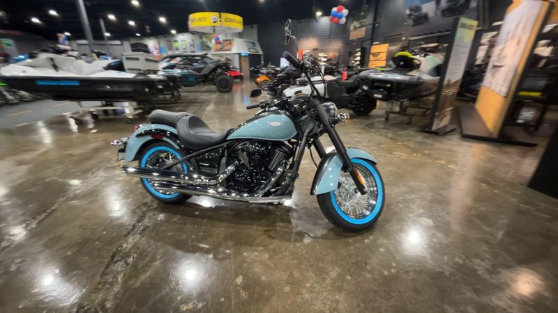 New 2025 Kawasaki VULCAN 900 CLASSIC Image 9