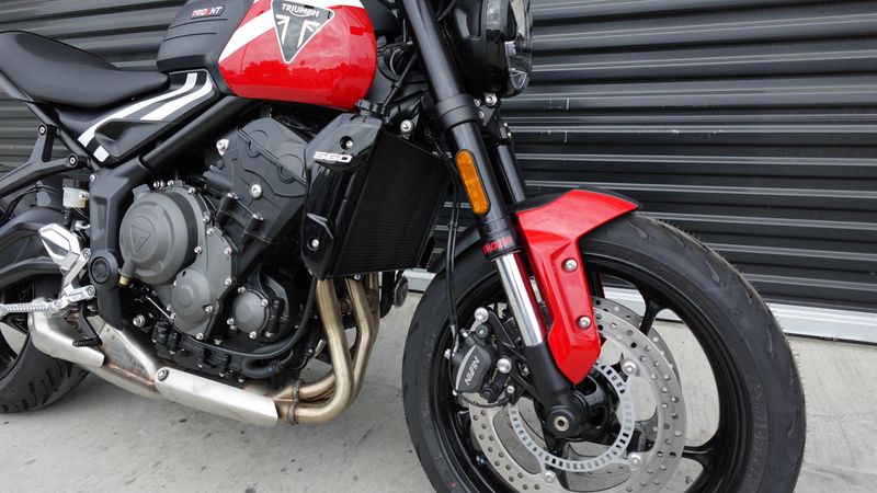 New 2025 Triumph Trident 660 