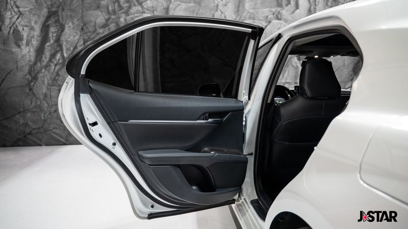 2021 Toyota Camry XSE photo 12