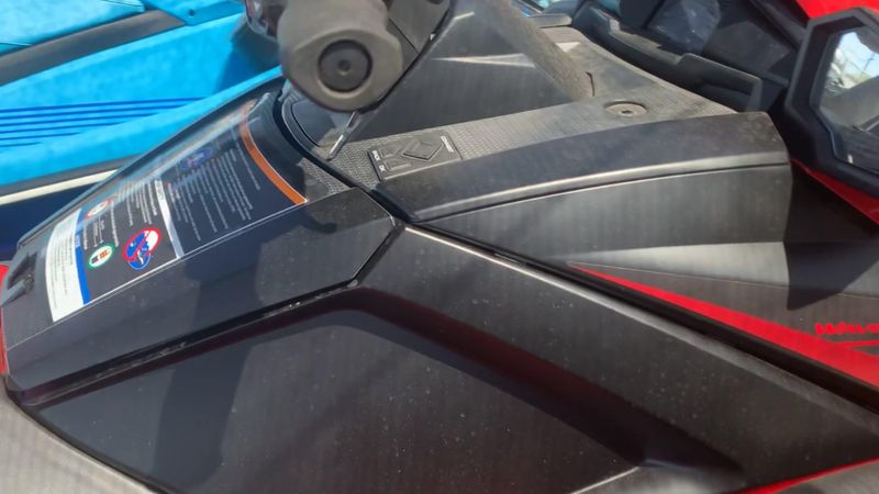 New 2025 Yamaha VX DELUXE W/AUDIO Image 5