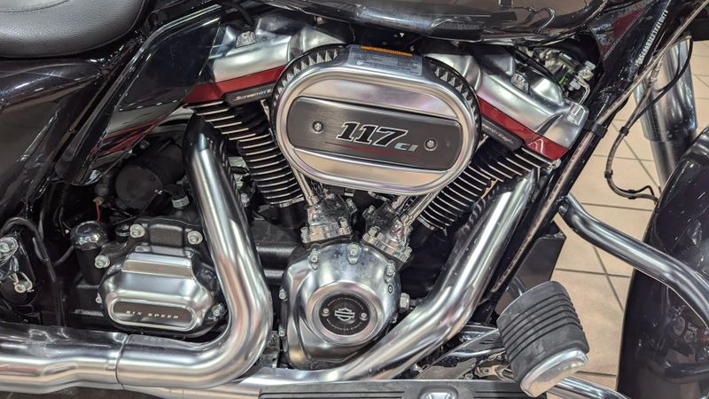 2020 HARLEY STREET GLIDE CVOImage 15