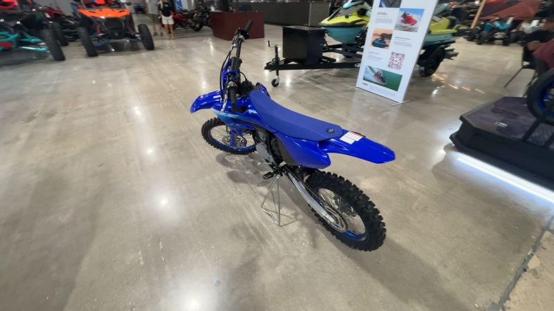 New 2027 Yamaha YZ85LW Image 9