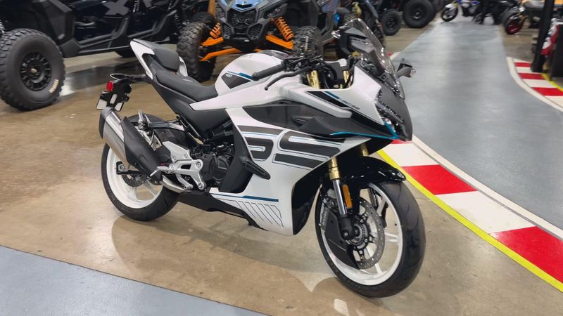 New 2026 CFMOTO 450SS Image 6