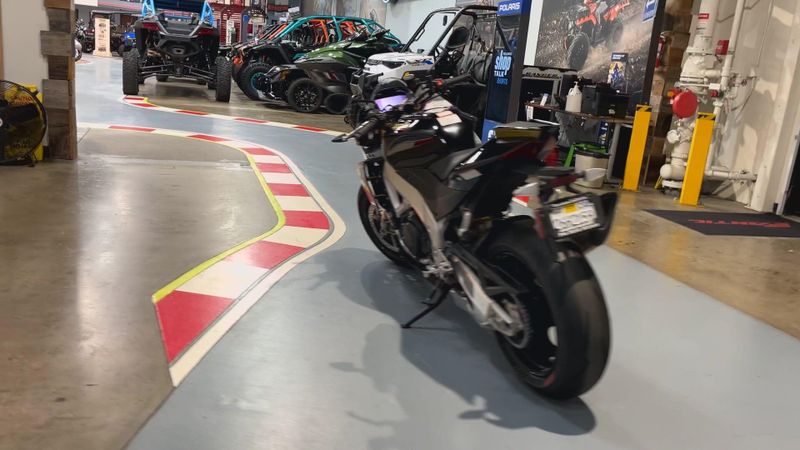Used 2022 Aprilia Tuono V4 Factory 1100 Image 3