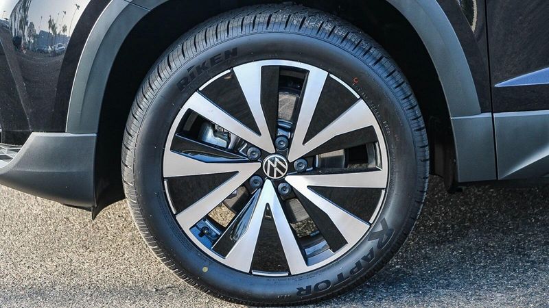 2022 Volkswagen Taos 1.5T SEImage 10