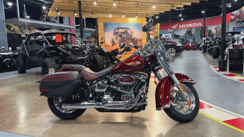 Used 2023 Harley-Davidson HERITAGE CLASSIC 120TH ANNIVERSARY ED Image 5