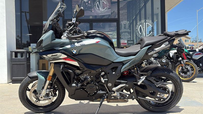 2026 BMW S 1000 XR
