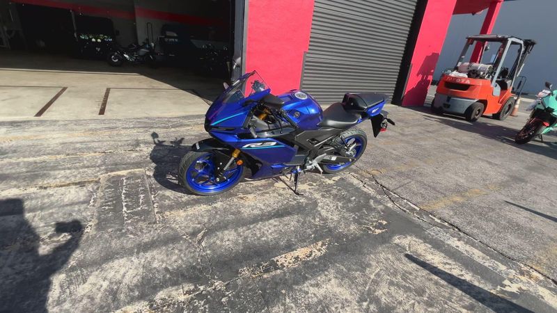 New 2026 Yamaha YZF-R3 ABS Image 4
