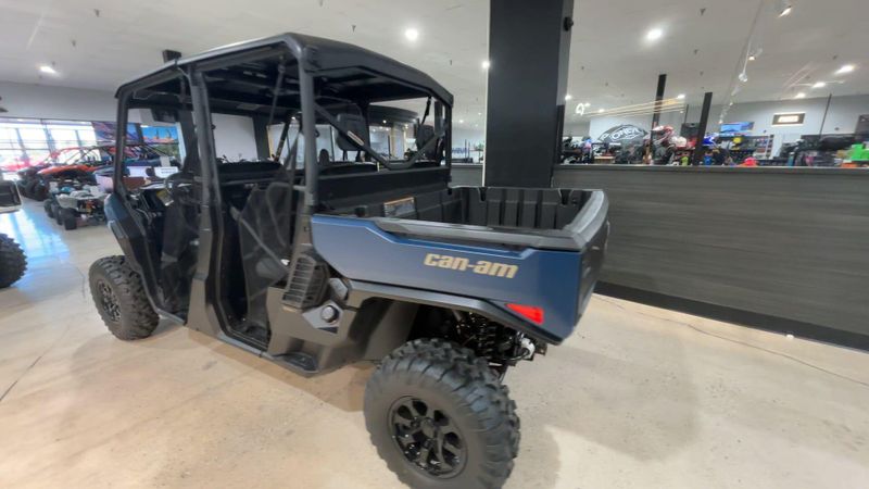 New 2026 Can-Am DEFENDER MAX XT HD11 WITH 10.25 IN. INFOTAINMENT Image 4