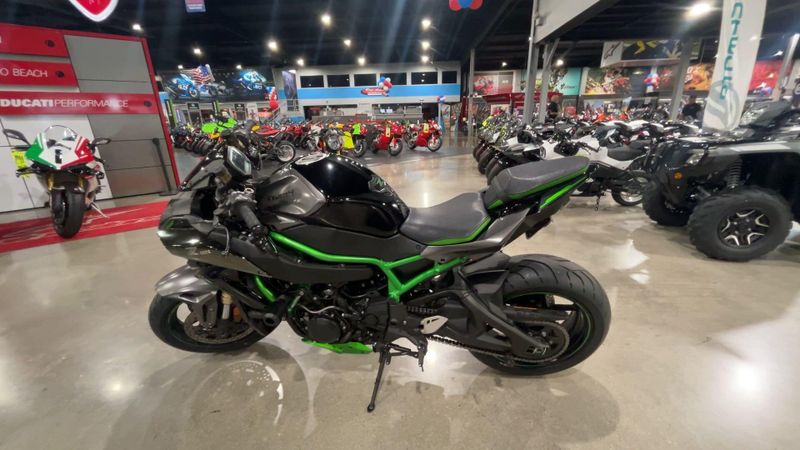 Used 2023 Kawasaki Z H2 SE Image 5