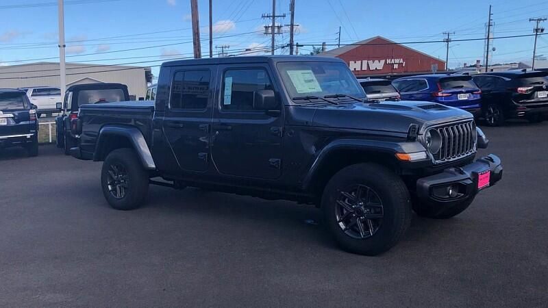 2025 Jeep Gladiator Sport S photo 4