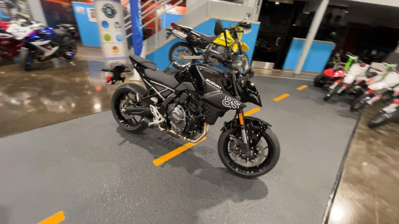 New 2026 Suzuki GSX-8S Image 2