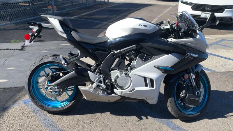 New 2025 CFMOTO 675SS Image 9