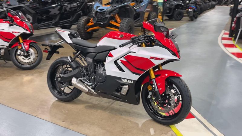 New 2026 Yamaha YZF-R7 70TH ANNIVERSARY EDITION Image 6