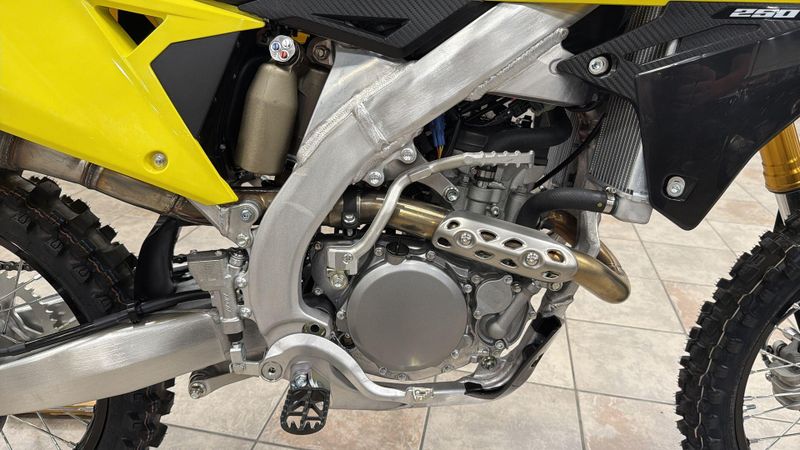 New 2026 Suzuki RM-Z250 Image 27