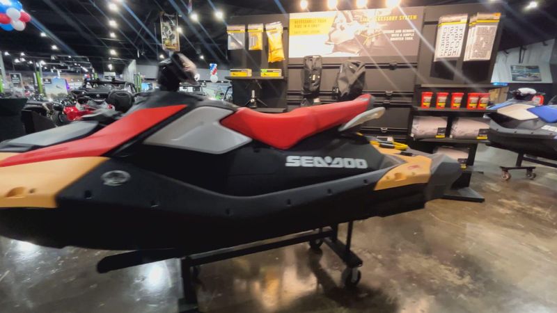 New 2024 Sea-Doo SPARK FOR 3 90 (SOUND SYSTEM) Image 8