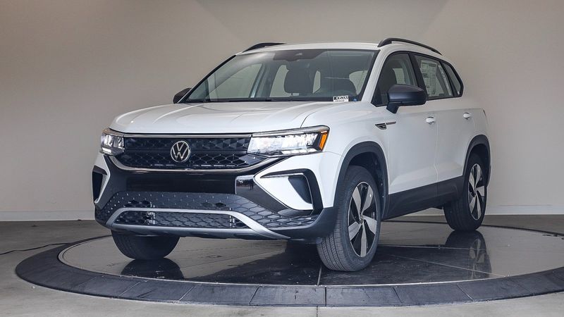 2024 Volkswagen Taos 1.5T SImage 1