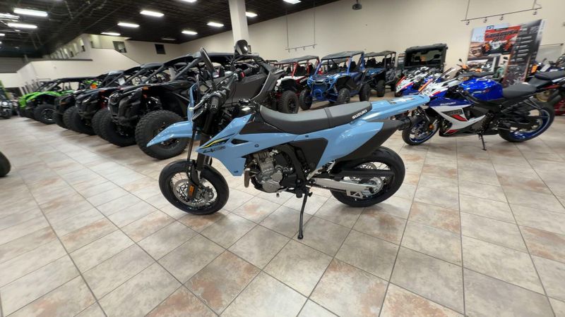 New 2025 Suzuki DR-Z4SM Image 6