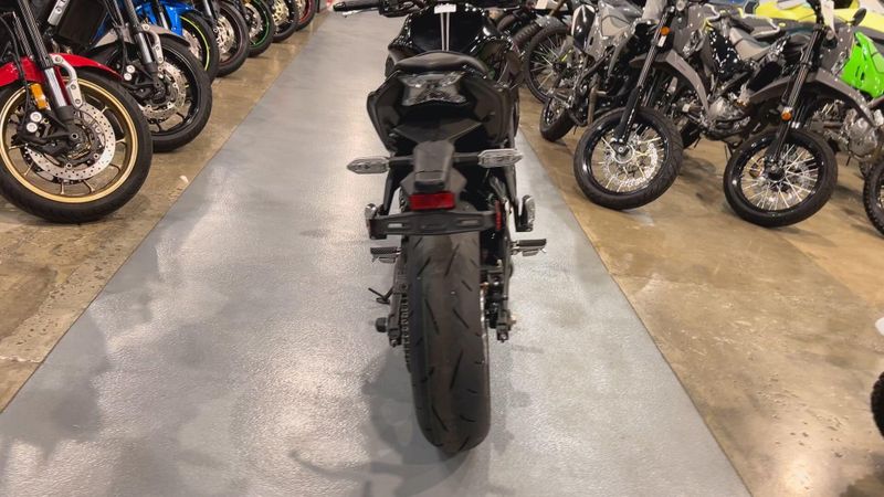 New 2025 Kawasaki Z650 Image 3