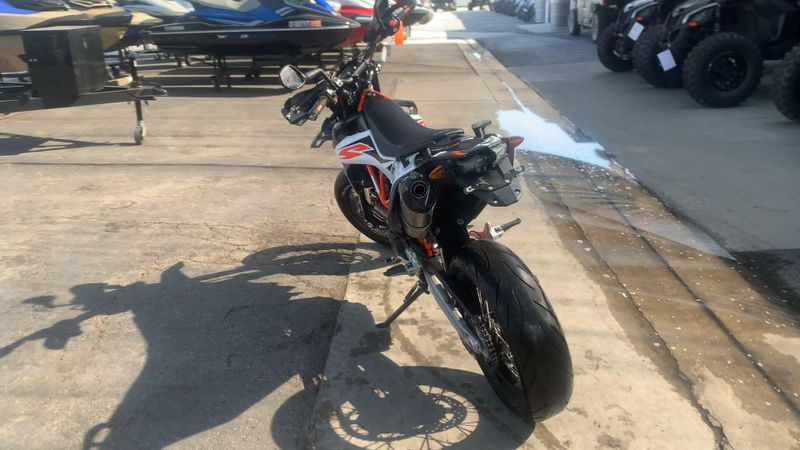 Used 2020 KTM SMC 690 R Image 7