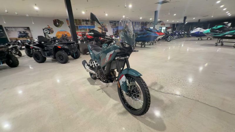 New 2026 Kawasaki KLE500 SE ABS Image 3
