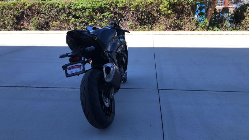 New 2027 Kawasaki NINJA ZX-6R Image 3
