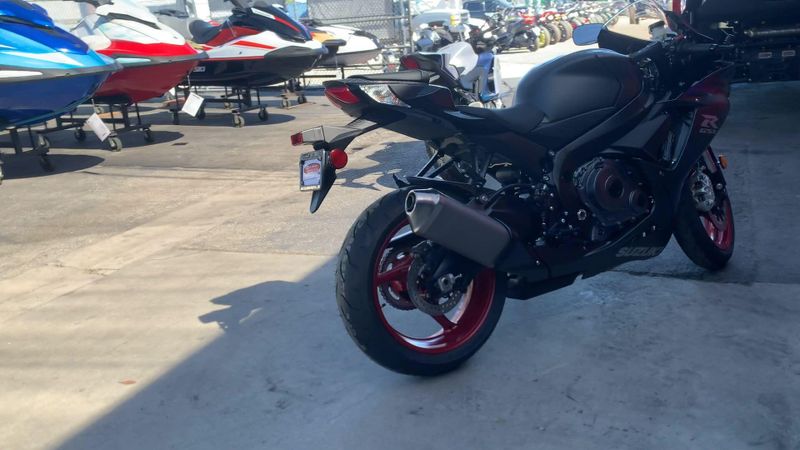 New 2026 Suzuki GSX-R600 Image 8