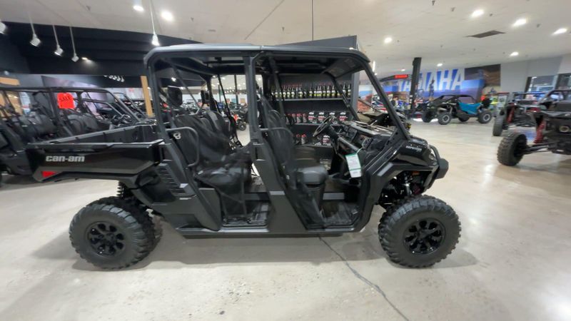 New 2026 Can-Am DEFENDER MAX XT HD11 WITH 10.25 IN. INFOTAINMENT Image 4