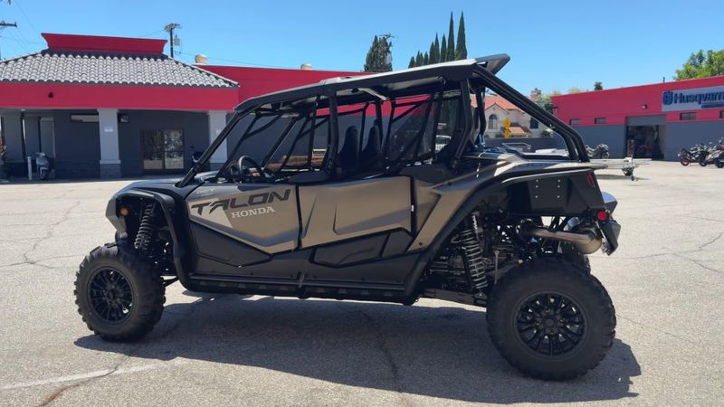 New 2026 Honda TALON1000X4 FOX LIVEVALVE Image 6
