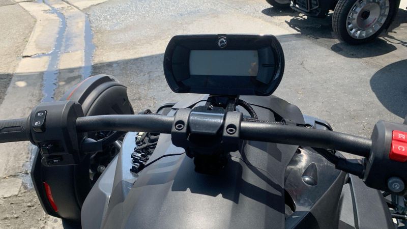 2023 Can-Am F1PC  in a BLACK/ CUSTOM exterior color. Del Amo Motorsports of Long Beach (562) 362-3160 delamomotorsports.com 