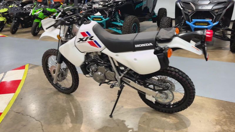 New 2025 Honda XR650L Image 2