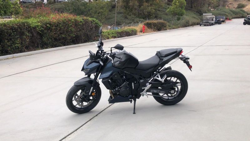 New 2026 Honda CB750 HORNET E-CLUTCH Image 4