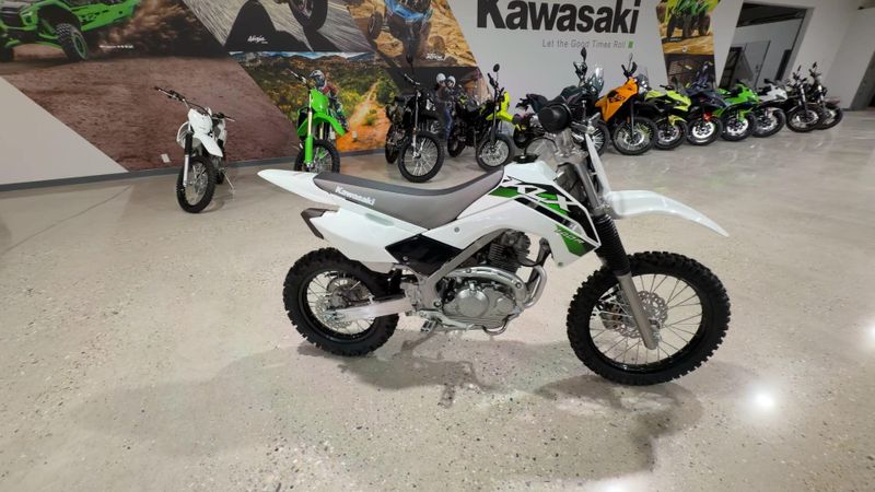 New 2026 Kawasaki KLX140R Image 5