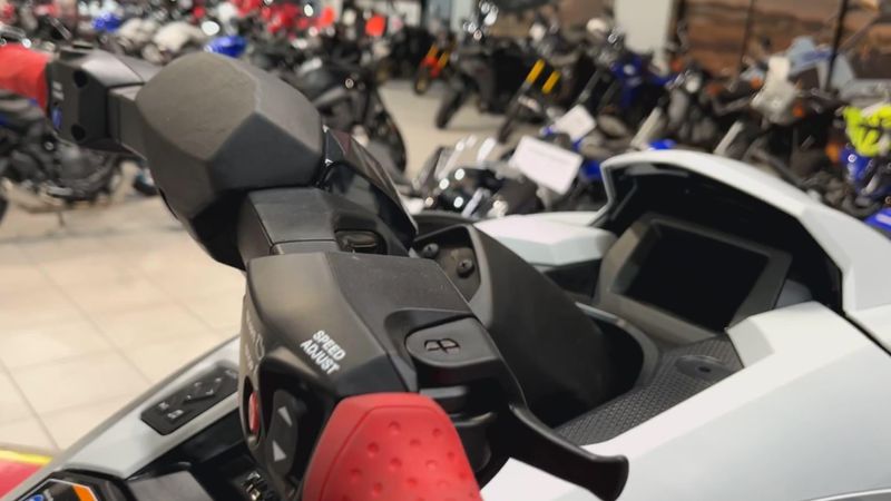 New 2025 Yamaha GP HO W/AUDIO Image 4