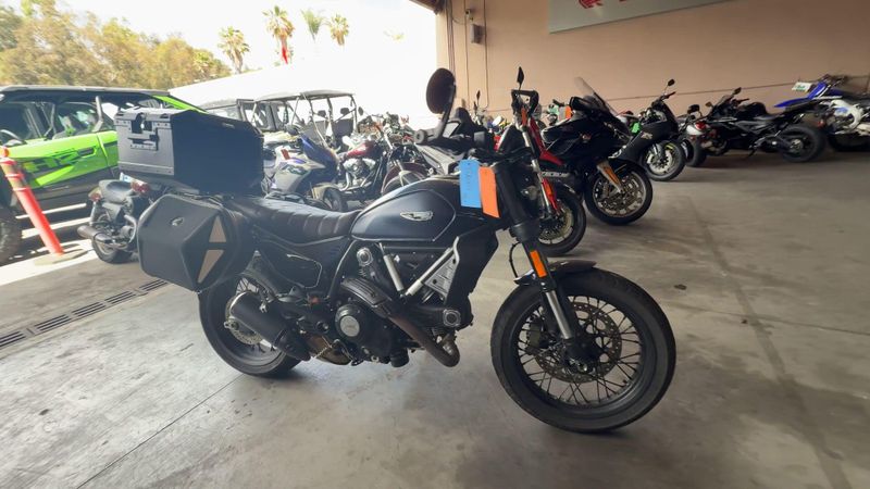 Used 2024 Ducati SCRAMBLER NIGHTSHIFT Image 5