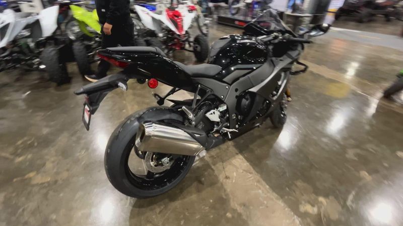 New 2026 Kawasaki NINJA ZX-10R Image 8
