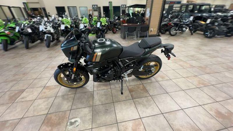 New 2026 Suzuki GSX-8TT Image 9