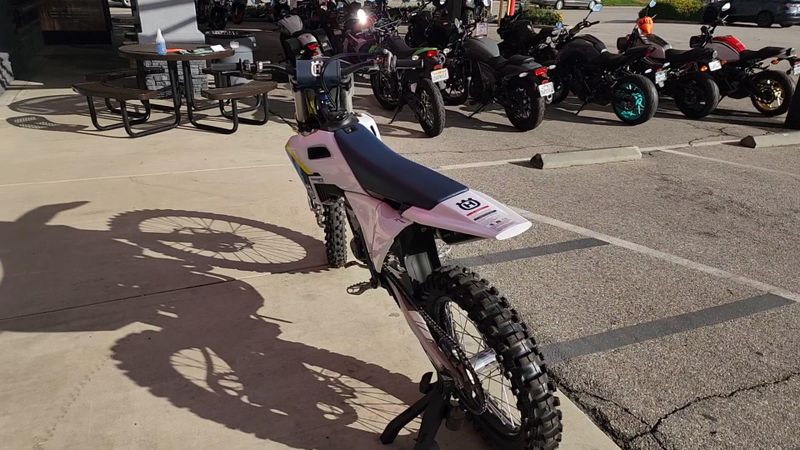 Used 2025 Husqvarna FC 450 Image 2