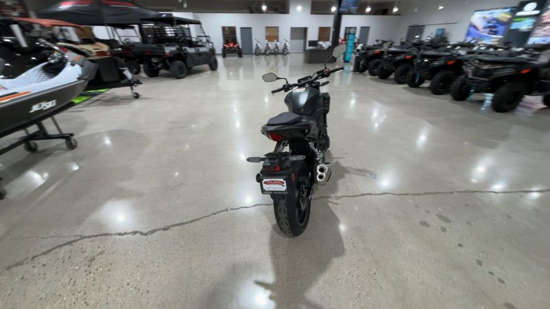 New 2026 Honda CB500 HORNET ABS Image 3
