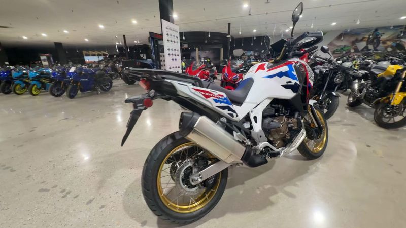 New 2026 Honda AFRICA TWIN ADV SP ES DCT Image 8